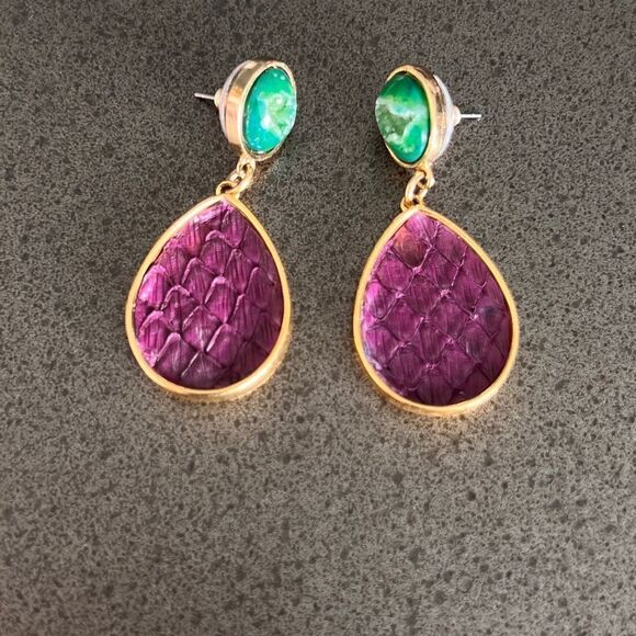 DARA ETTINGER Luxury Vintage Vibrant Purple and Green Teardrop Earrings - Picture 2 of 3